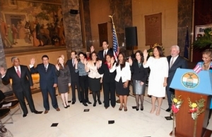 Judge Sallie Manzanet- Daniels swearing in Puerto Rican Bar Association Board Members, including Ricardo Aguirre at the far left, Maria del Carmen Arroyo's husband.